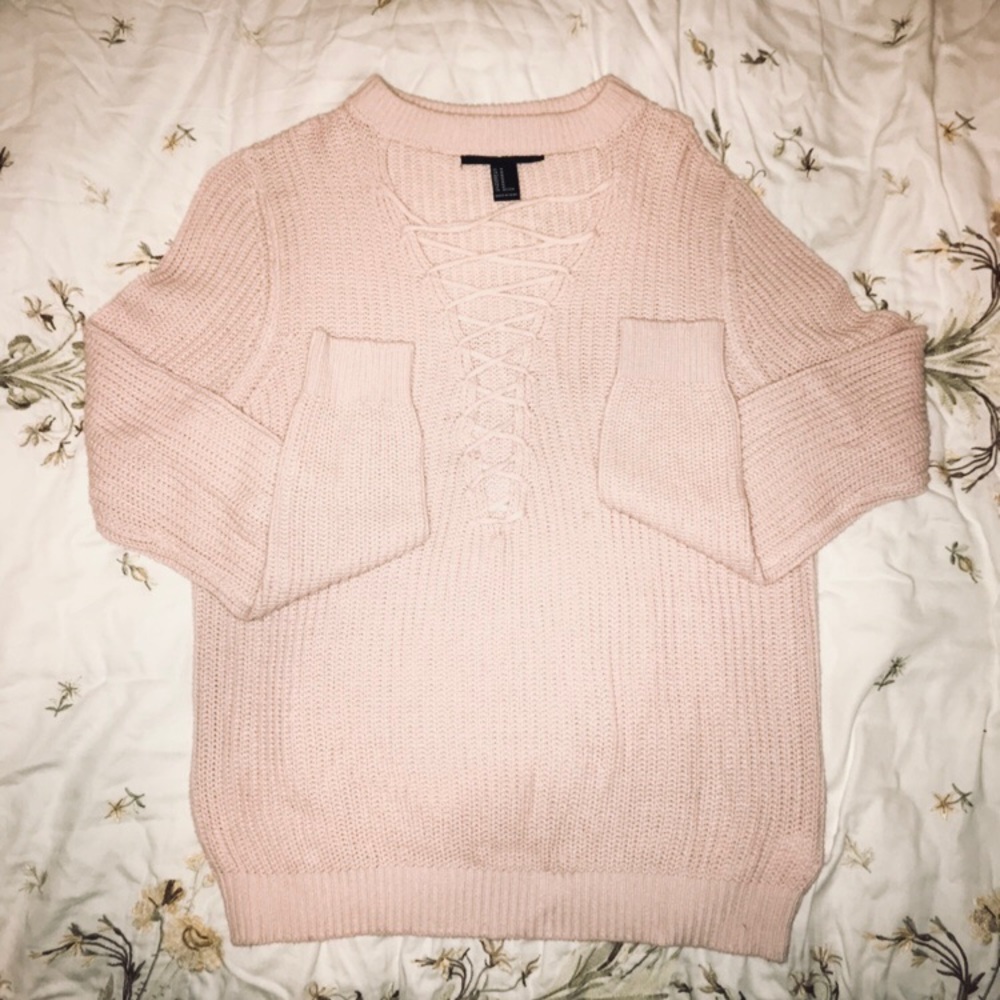 Cable knit pink sweater